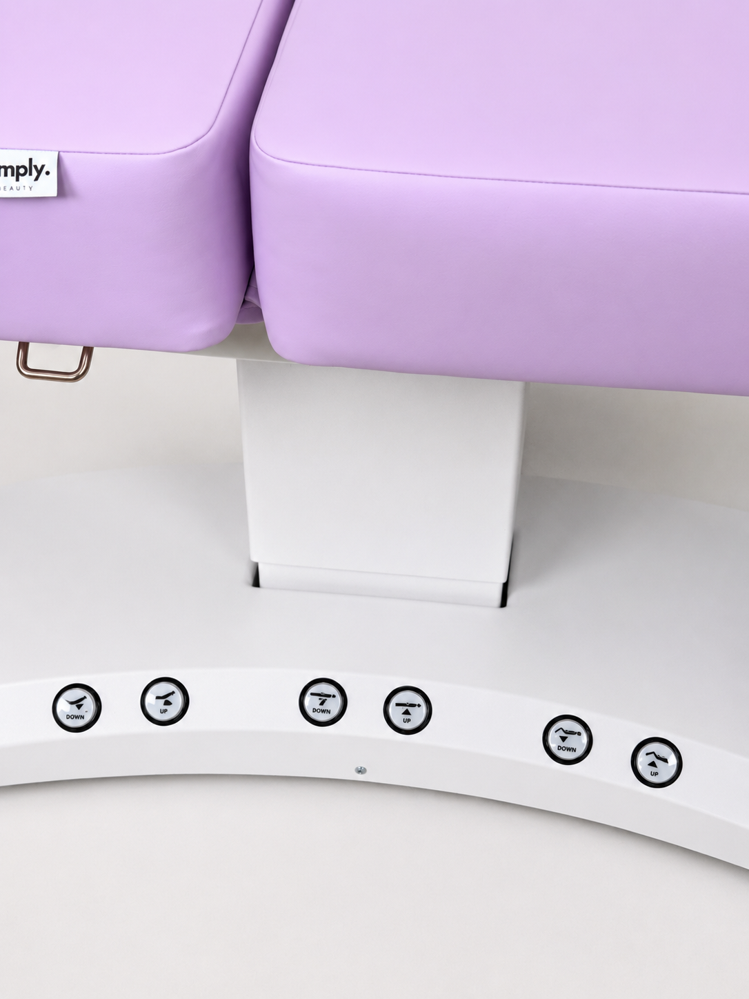 Foot control of Lash Style EVERI